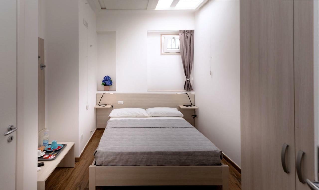B&B Marco Polo 16 特里尼塔波利 外观 照片